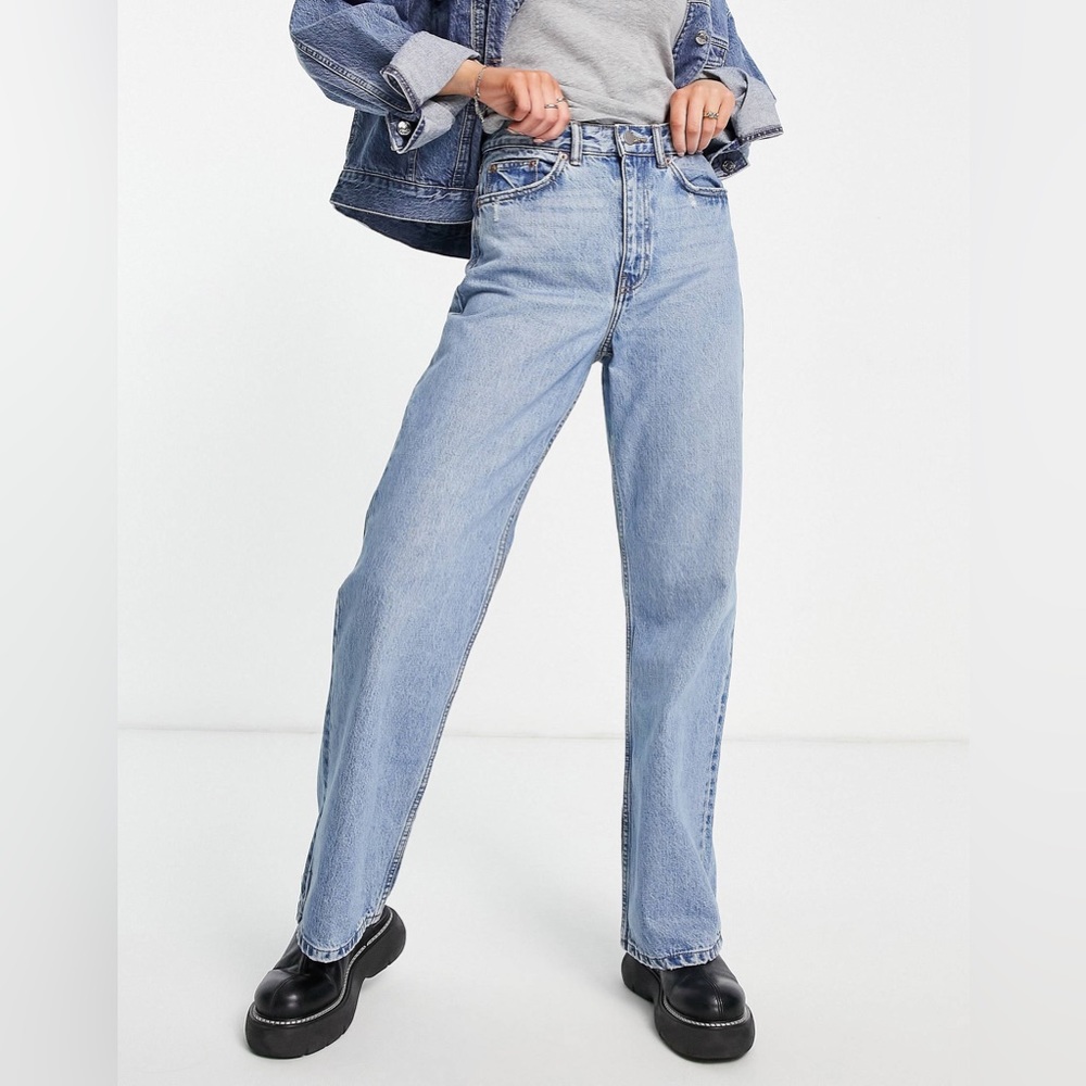 NWT wide leg jeans W28 L30